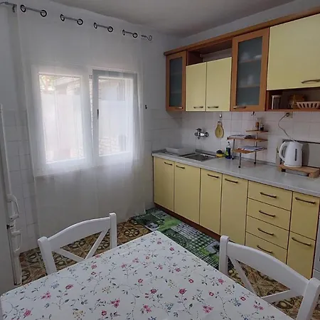 Lozica Daire Zečevo
